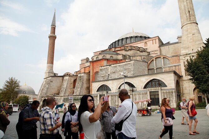 Hagia Sophia, Bosphorus cruise, Blue Mosque, Guided - Small Group - Grand Bazaar Time: Shopping With the Right Mindset