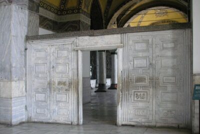 Hagia Sophia Fast Track Online QR-Ticket with optional Tour - The Tour Package: Guide + Phone Audio (and What’s Included)