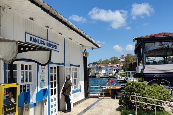 Half Day Bosphorus Cruise with Stopover on Asian Side - Old City Views From the Waterline: The Big Names Without the Museum Time