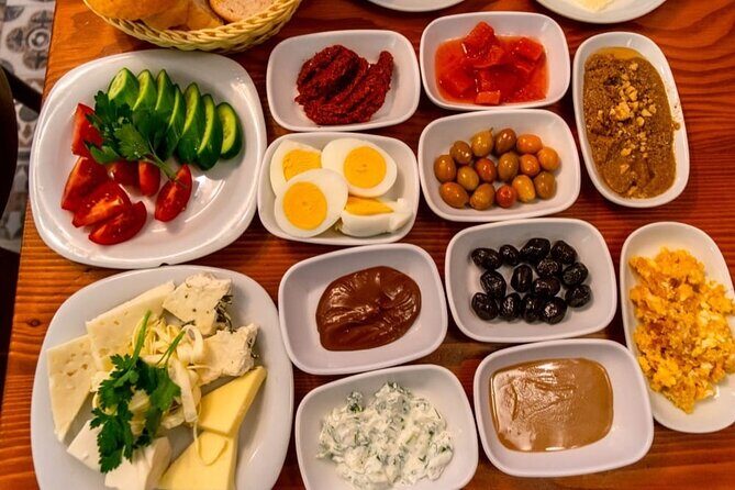 Half-Day Istanbul Private Food Tour & Culinary Experience - Turkish Coffee House Finish: Where the Day Actually Lands