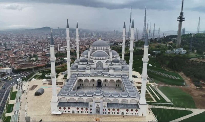 Highlights of Asia & Europe, Coach & Cruise tour Small Group - Bosphorus cruise: the best part of the day’s pacing