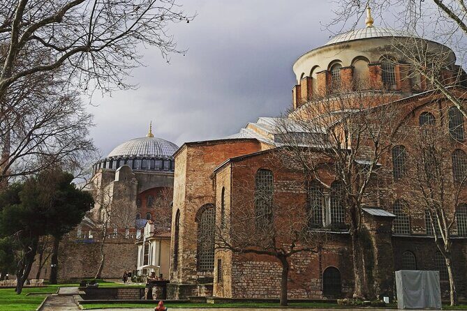 Highlights of İstanbul's Old Town with Private Guiding Service - Ayasofya: walking corridors built for empires