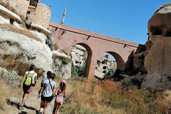 Hiking tour in Cappadocia Red and Rose valley - Your guide, Emrullah: flexible, funny, and tuned to real questions