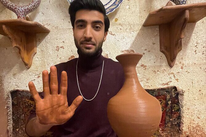 Historical Pottery Making in Cappadocia - The pottery show: where you start before you sit down