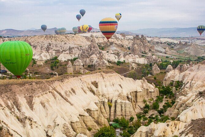 Hot Air Balloon Cappadocia - Breakfast, certificates, and the non-alcoholic champagne moment
