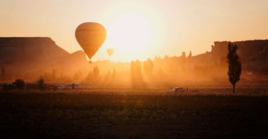 Hot air balloons in Goreme red valley - Goreme Red Valley: Why Flying Changes the Whole Cappadocia Picture