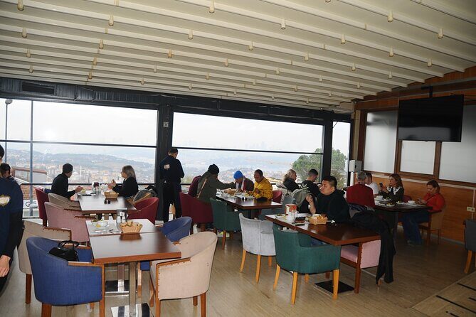Istanbul: 2 Continents of Bosphorus ( Boat & Lunch ) - Bebek to Rumeli Hisarı: Waterfront Elegance and Ottoman Power