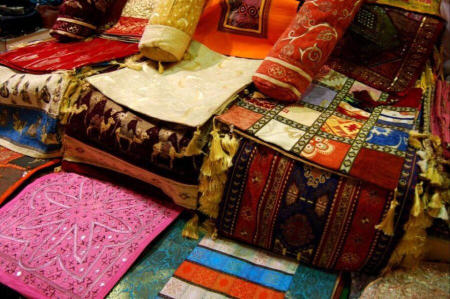 Istanbul: 4-Hour Turkish Shopping Experience - Should You Book This Istanbul Turkish Shopping Experience?