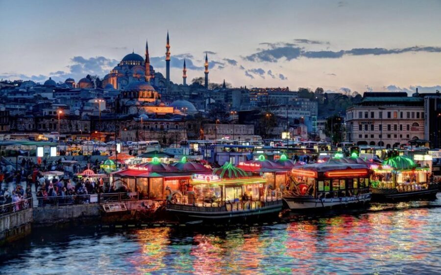 Istanbul: 7-Day Cappadocia, Pamukkale, and Ephesus Tour - Istanbul classics: Hagia Sophia, Topkapi, Blue Mosque, and the Grand Bazaar clock