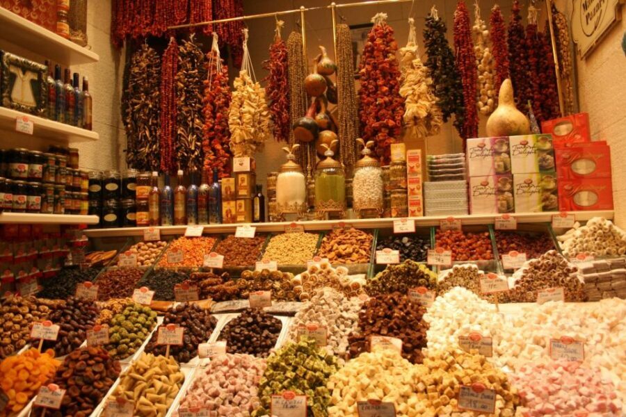 Istanbul: Afternoon Bosphorus Cruise and Spice Bazaar Tour - 19th-Century Ottoman Waterfront Mansions: Why the Shoreline Feels Personal