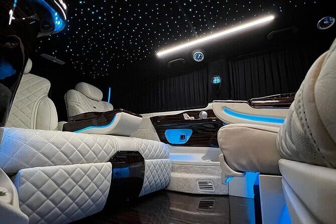İstanbul Airport and Hotel Transfer - Your private van: A/C, clean comfort, and what the driver does for you