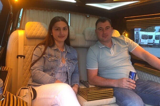 Istanbul Airport Luxury Minivan Transfer Meet Transfer - Small issues to watch for: comfort, water, and smoke sensitivity