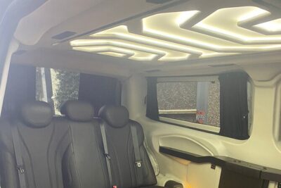 Istanbul Airport Private VIP Transfers Hotels and Cruise Port - The Van Experience: Comfort, Cleanliness, and Group-Friendly Space