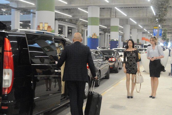 Istanbul Airport Transfer - One Way - Istanbul airport logistics: why this one-way transfer is a smart move