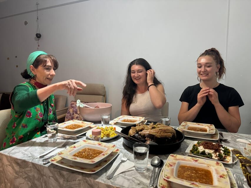 Istanbul Authentic Turkish Family Dinner with Eastern Family - FAQ