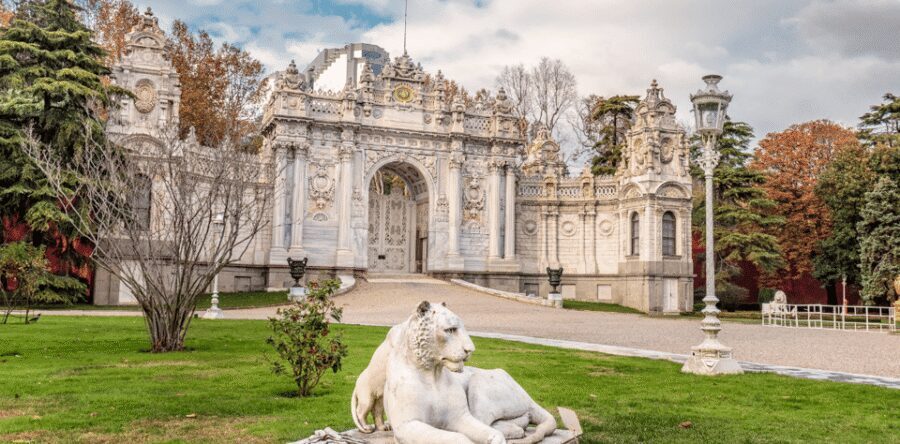 Istanbul: Basilica Cistern & Dolmabahce Palace Combo Ticket - Hagia Sophia as an optional extra: how to think about it