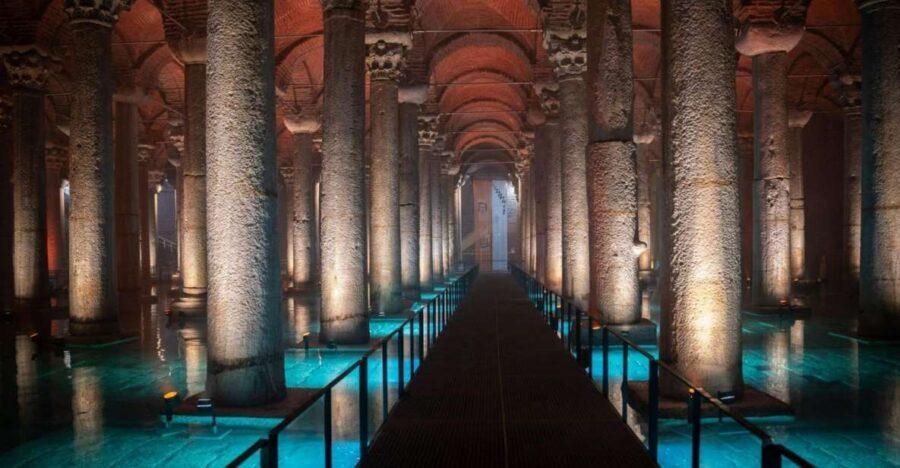 Istanbul: Basilica Cistern Skip-the-line Entry & Guided Tour - The Basilica Cistern Experience: Legends, Pillars, and the Medusa Heads