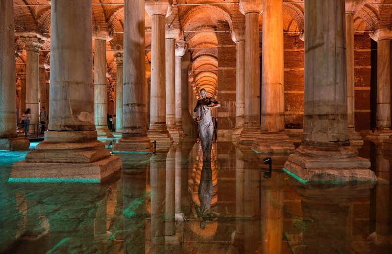 Istanbul: Basilica Cistern Small Group Tour with Tickets - Who this small-group tour suits best