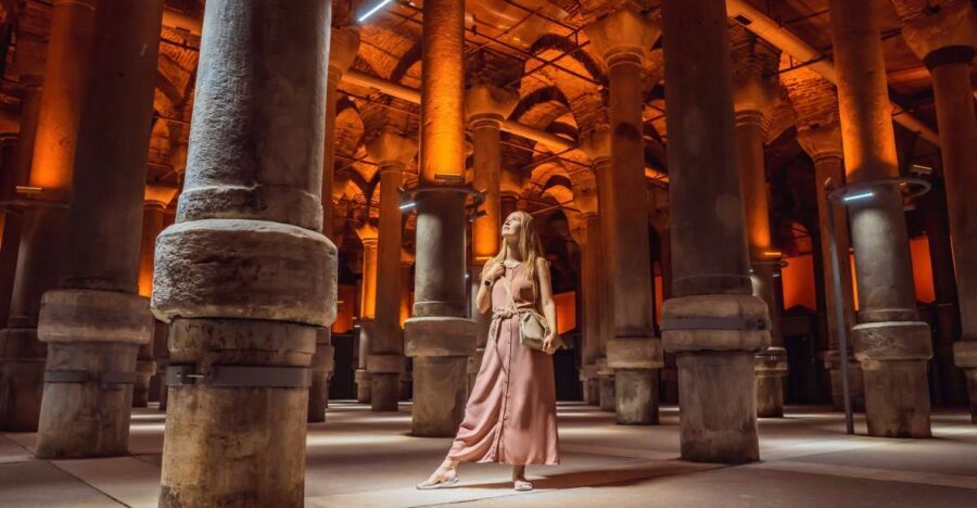 Istanbul: Basilica Cistern Walking Tour with Entry Ticket - The Walk Inside: What the Guide Actually Helps You See