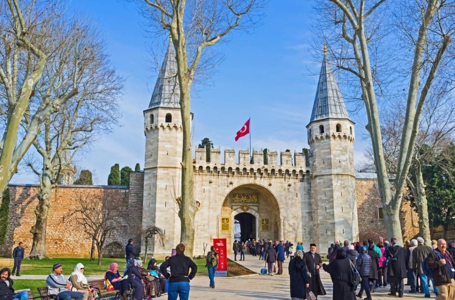 Istanbul: Blue Mosque, Hagia Sofia & Topkapi Palace Day Tour - Key things to know before you go