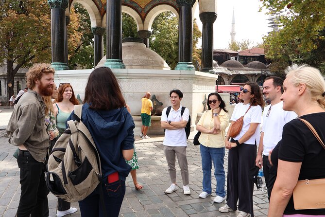 Istanbul: Blue Mosque, Hagia Sophia & Sultanahmet Tour - Entering the Blue Mosque: etiquette and realistic expectations