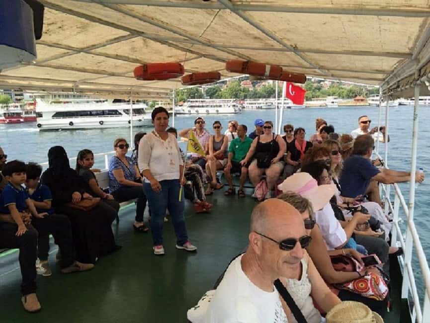 Istanbul: Bosphorus and Golden Horn Boat Tour - A 2-hour boat ride that instantly explains Istanbul
