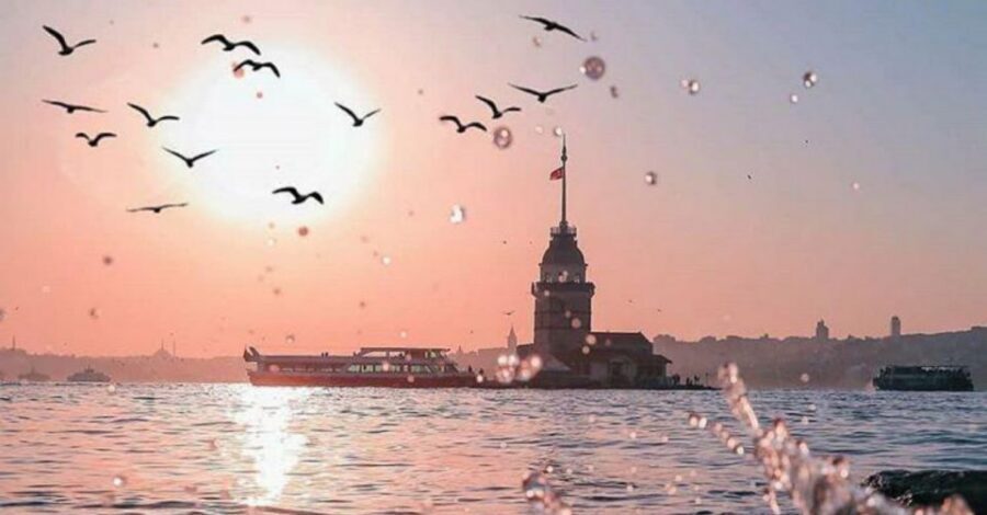 Istanbul: Bosphorus And Golden Horn Morning or Sunset Cruise - Cruising the Bosphorus and Golden Horn: why it’s such a smart view