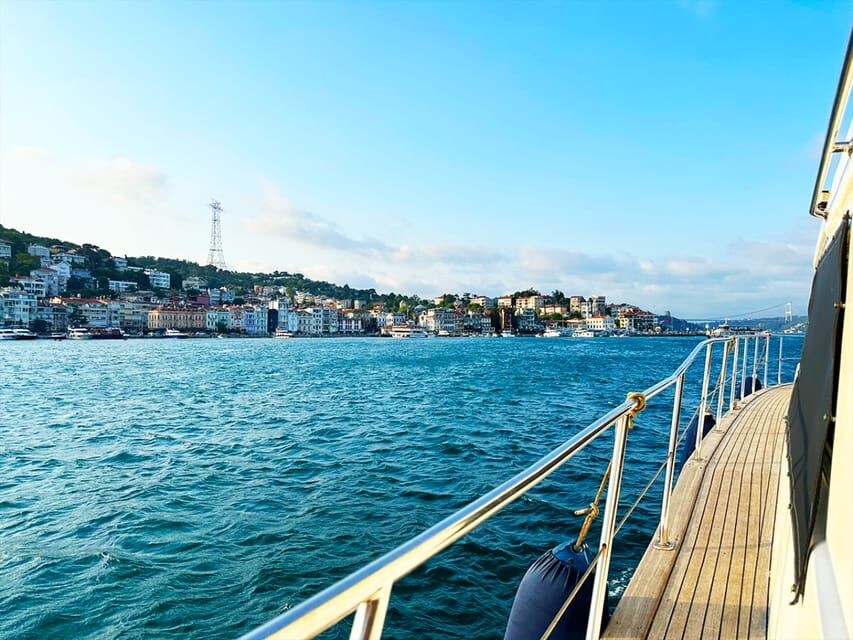Istanbul: Bosphorus and Golden Horn Sunset Yacht Cruise - Galata Tower to Golden Horn: The City Turns Into a Waterfront Story