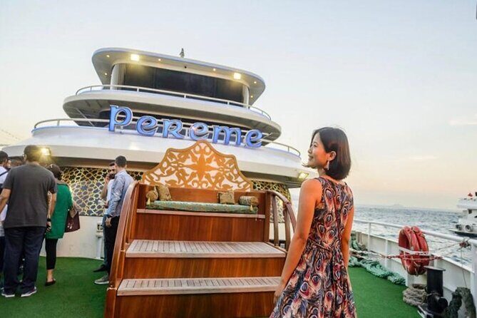 Istanbul Bosphorus Cruise Dinner, Drinks & Show with Pickup - The Bosphorus route: Dolmabahçe, Beylerbeyi, Kız Kulesi and more