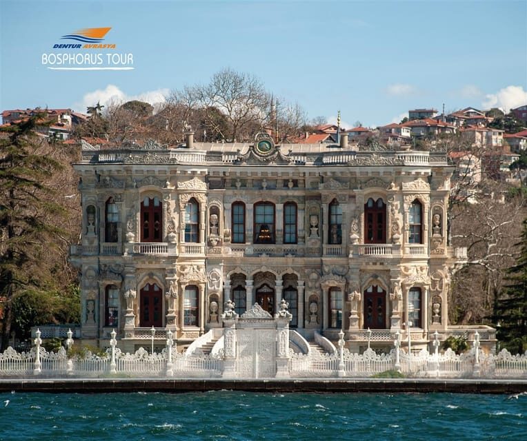 Istanbul: Bosphorus Cruise from Europe or Asia & Audio Guide - Key things to know before you board