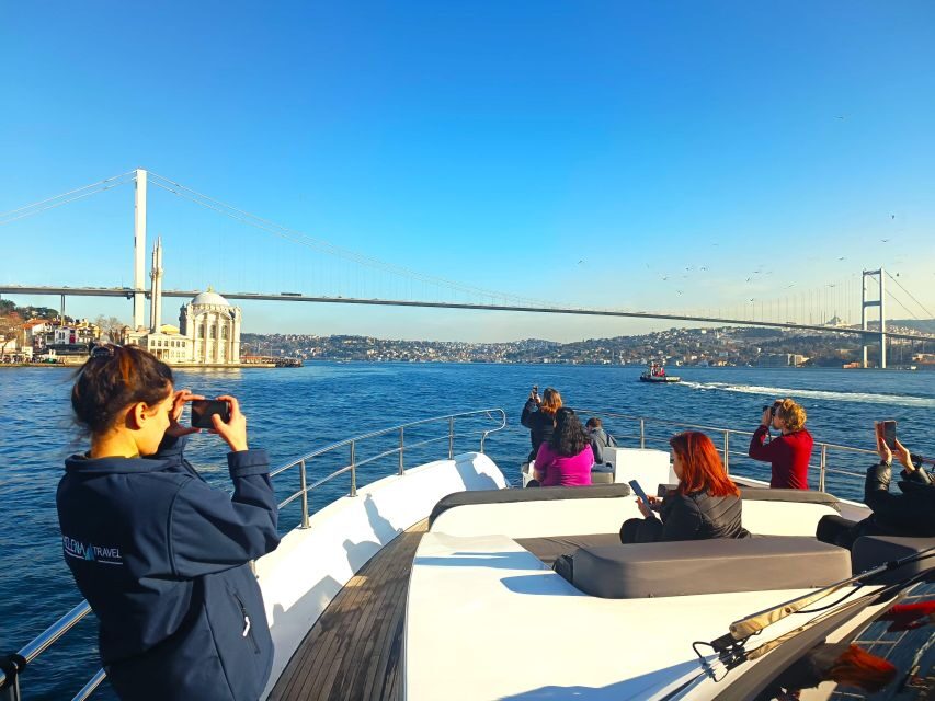 Istanbul: Bosphorus Cruise with Stopover on the Asian Side - Entering the Bosphorus From Dolmabahçe: The Best Start for First-Timers
