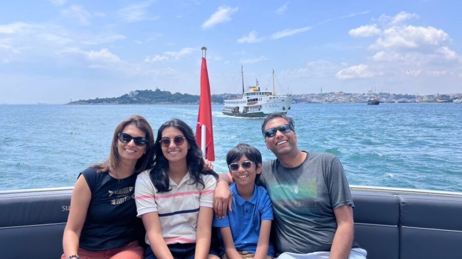 Istanbul: Bosphorus Cruise with Stopover on the Asian Side - Ortaköy to Arnavutköy: Waterfront Neighborhoods and the Ottoman Villa Look