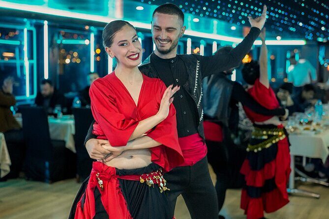 Istanbul Bosphorus Dinner Cruise: Turkish Night Show Experience - Why this Bosphorus dinner cruise works so well after dark