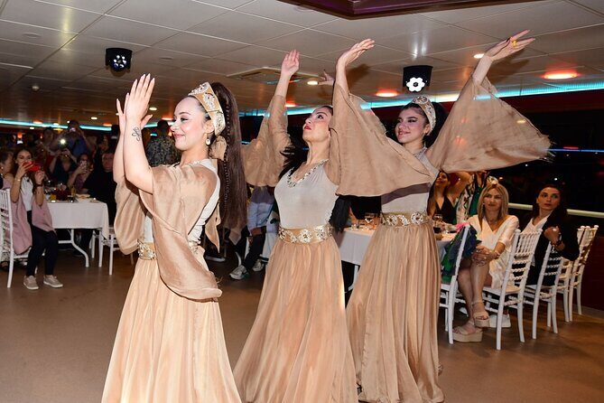 Istanbul Bosphorus Dinner Cruise with Drinks and Shows - Dinner and Drinks: Turkish-Style, Not Fine Dining