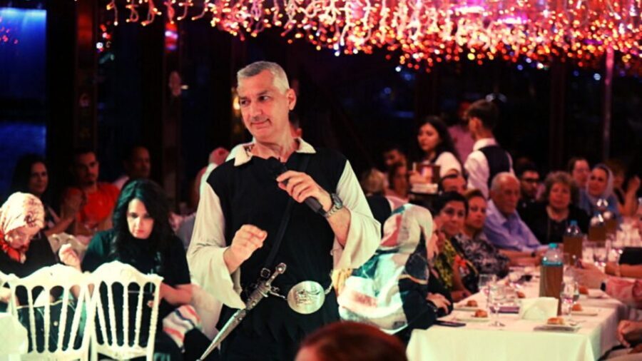 Istanbul: Bosphorus Dinner Cruise with Drinks & Turkish Show - Who this tour fits best (and who might skip it)