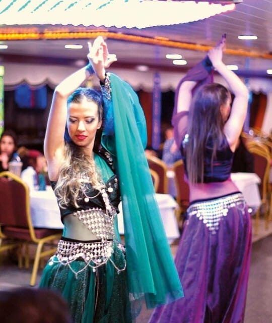 Istanbul: Bosphorus Dinner Cruise with Entertainment - Night Sailing Views: Galata Bridge, Dolmabahçe Palace, Ortaköy, and the Bosphorus Lights