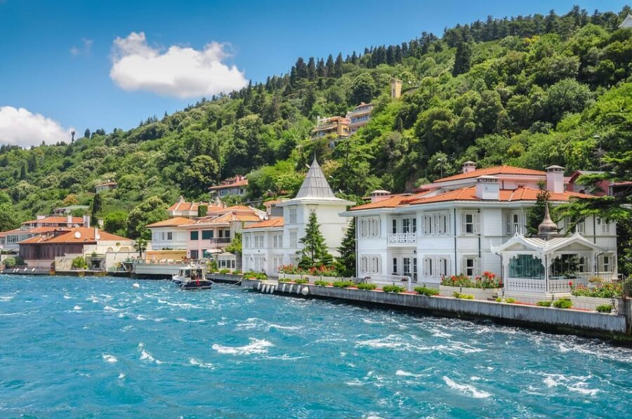 Istanbul: Bosphorus Dinner Cruise with Private Table & Show - A Quick Value Check: What You Get for the Time and Money
