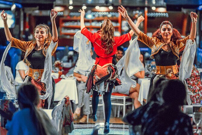 Istanbul: Bosphorus Dinner Cruise with Turkish Night Show - Turkish Night Show: Music, Dance, and Audience Energy