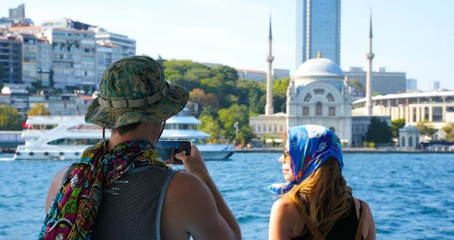 Istanbul: Bosphorus & Golden Horn Cruise Daytime or Sunset - Should you book this Bosphorus & Golden Horn cruise?