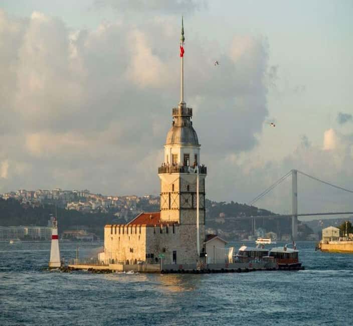 Istanbul Bosphorus Morning Cruise Guided Tour - Beylerbeyi Palace and the cruise-to-coast feeling