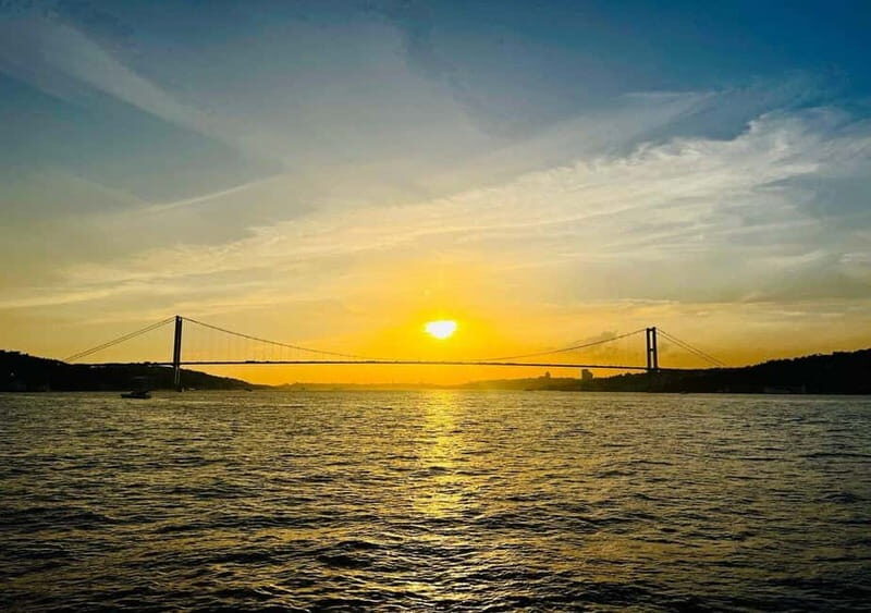 Istanbul: Bosphorus Private Guided Yacht Cruise with Snacks - Bosphorus Bridges: When the Route Becomes a View Engine