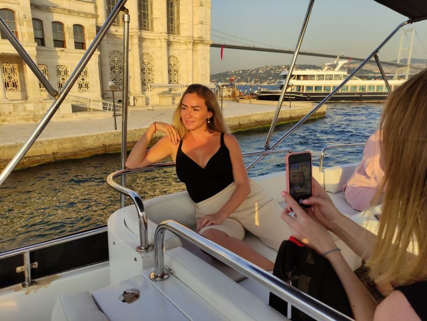 Istanbul: Bosphorus Sunset Cruise with Snacks and Wine - Getting on board: I360 or Mimar Sinan Heykeli, and what to bring