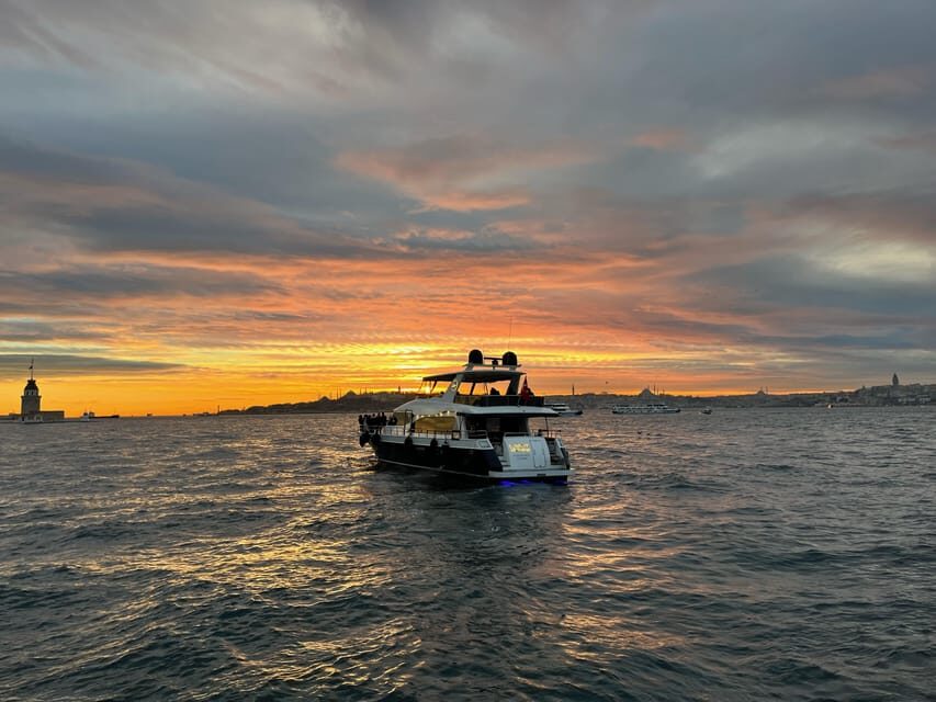 Istanbul: Bosphorus Sunset Yacht Cruise with Live Guide - Who Should Book This Yacht Cruise—and Who Might Skip It