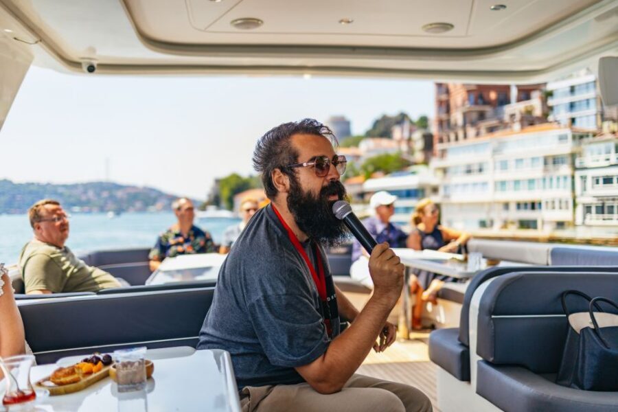 Istanbul: Bosphorus Yacht Cruise with Stopover on Asian Side - Üsküdar, Beylerbeyi, and the Maiden’s Tower finish