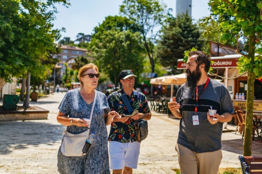 Istanbul: Bosphorus Yacht Cruise with Stopover on Asian Side - Onboard comfort, snacks, and tea/coffee that feel worth it