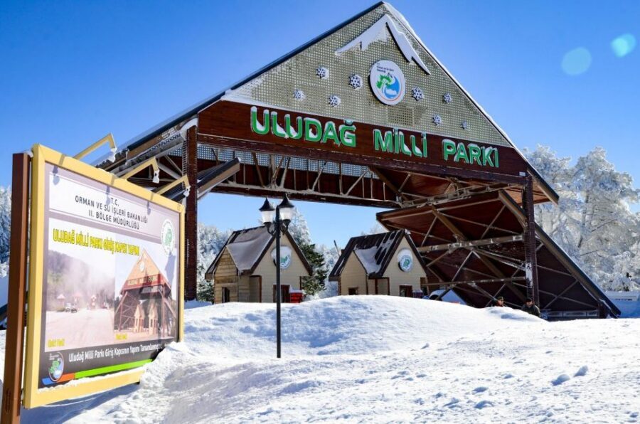 Istanbul: Bursa & Uludag Mountain Day Trip w/ Opt. Cable Car - Lunch and comfort: what to expect in the middle of the day
