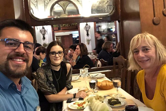 Istanbul by Night: Dining Out in a Turkish Way - Kiraathane tea time: watching Istanbul’s social games
