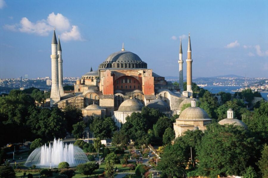 Istanbul: Byzantine and Ottoman Relics Tour with Local Guide - Getting Started: Pickup Areas, Small Group Size, and the No-Bags Rule