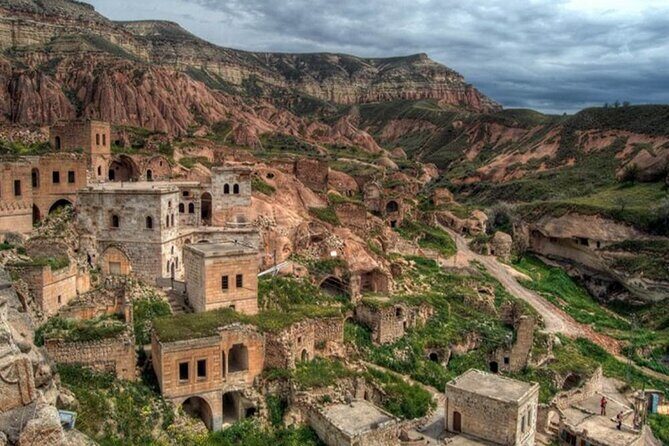 Istanbul Cappadocia 2 Days Tour Guided By A Local Expert - Goreme Panorama at Esentepe: The Viewpoint That Sets the Mood