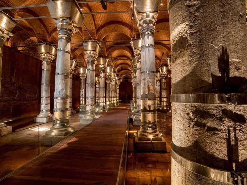 Istanbul: Cistern of Theodosius Entry Ticket and Audio Guide - How the audio guide shapes your pace (and your understanding)